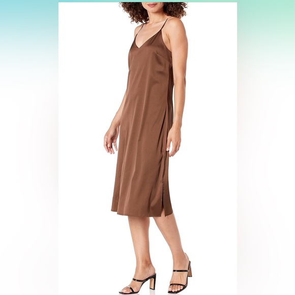 The Drop Women's Ana Silky V-Neck Midi Slip Dress - Picture 3 of 3